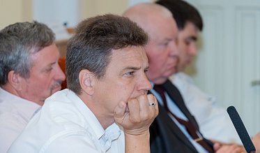 Заседание Законодательного Собрания Оренбургской области